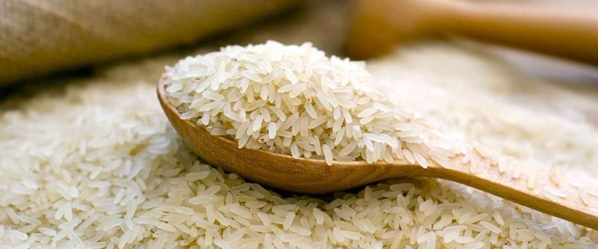 1121 Basmati White rice in wooden bowl